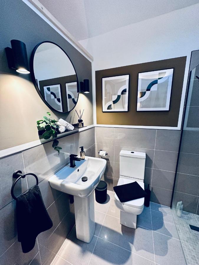 Luxury Self-Contained Suite. Cardiff Exteriör bild